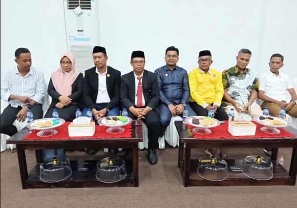 rapat d dprd kota baubau